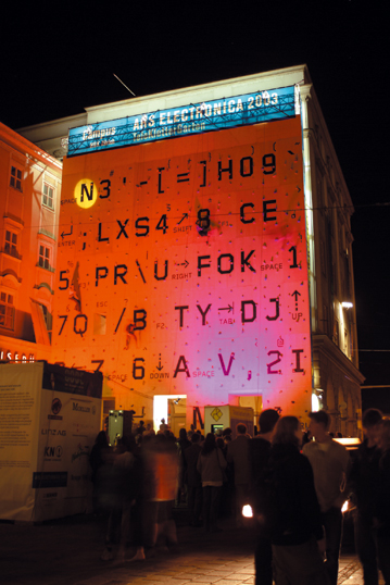 F.O.K., TeleKletterGarten, Kletterwand im �ffentlichen Raum, 2003